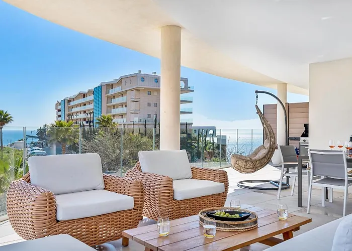 Lovely 3 Bedroom Next To Higueron Area. * Fuengirola