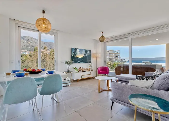 Lovely 3 Bedroom Next To Higueron Area. Fuengirola