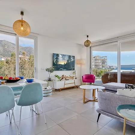 Lovely 3 Bedroom Next To Higueron Area. פואנגירולה